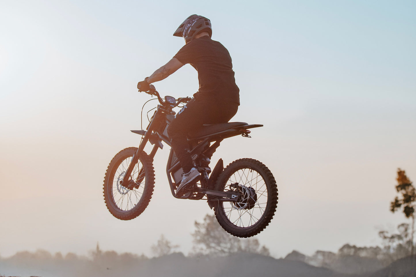 GT73 electric motorbike